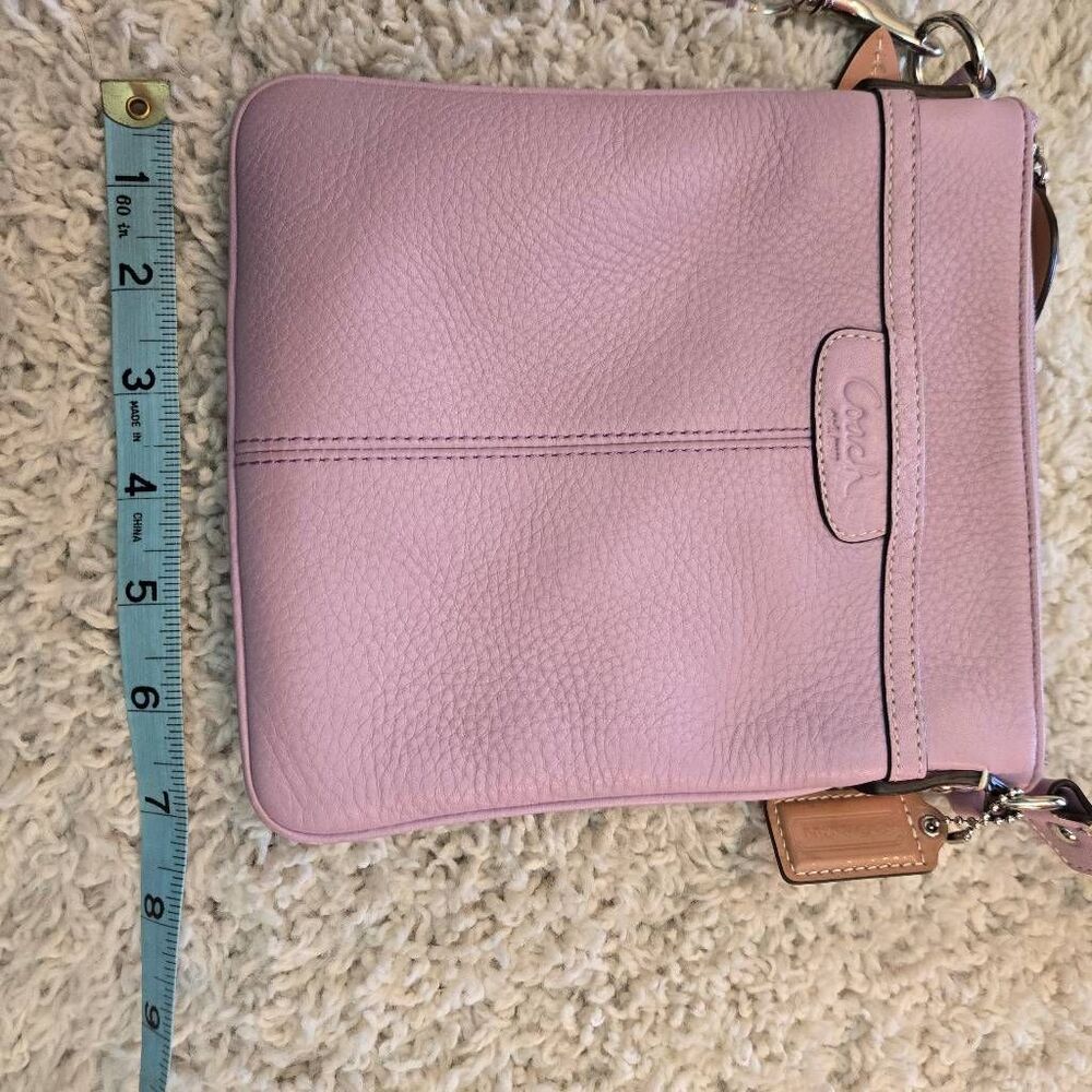 Coach Legacy Lilac Swing Pack Shoulder Crossbody Bag Purse - Picture 7 of 11